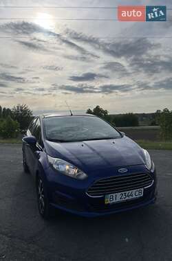 Хэтчбек Ford Fiesta 2014 в 