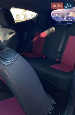 Хетчбек Ford Fiesta 2010 в 