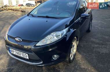 Хетчбек Ford Fiesta 2010 в 