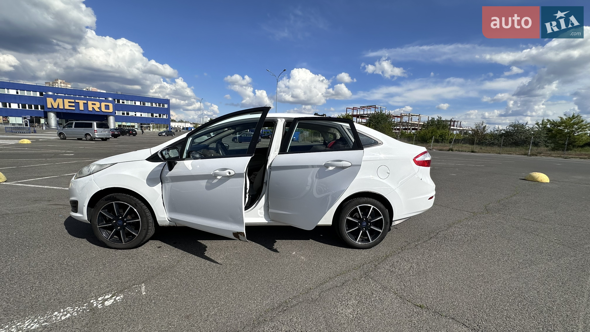 2017 Ford Fiesta - мініатюра 5