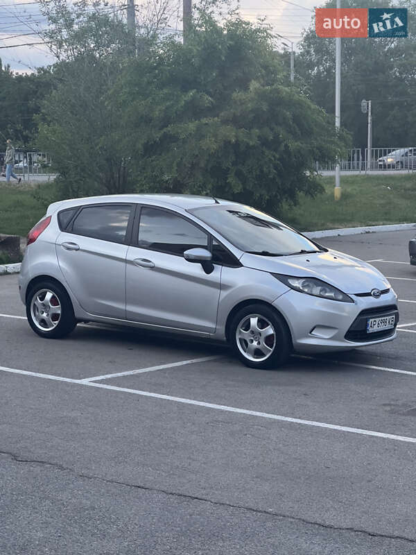 Хэтчбек Ford Fiesta 2011 в Днепре фото 6 Хэтчбек Ford Fiesta 2011 в Днепре