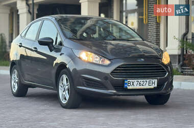 Седан Ford Fiesta 2017 в Софиевской Борщаговке
