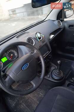 Хэтчбек Ford Fiesta 2008 в 