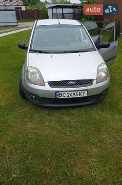 Хэтчбек Ford Fiesta 2008 в 