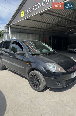 Седан Ford Fiesta 2008 в Запорожье