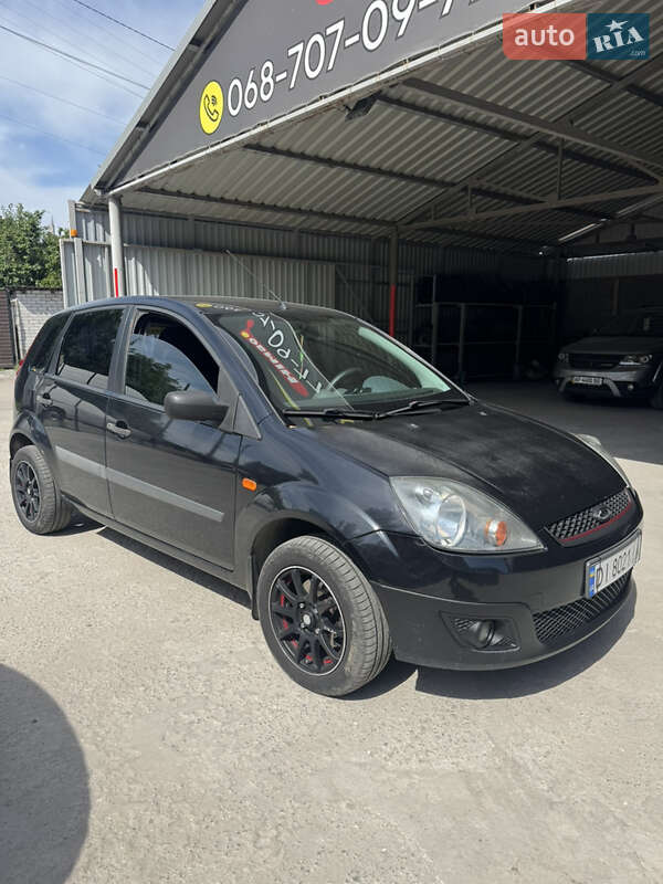 Седан Ford Fiesta 2008 в 