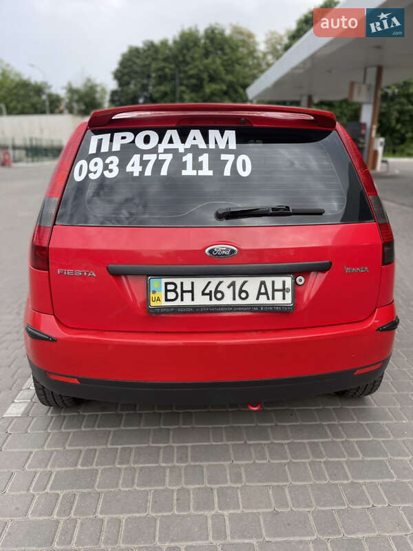 Хэтчбек Ford Fiesta 2005 в Одессе