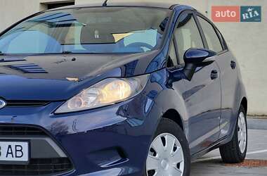Хетчбек Ford Fiesta 2011 в 