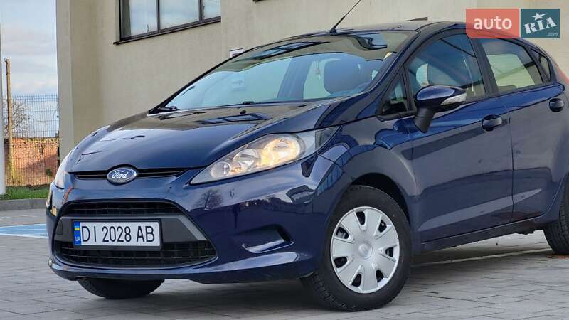 Хэтчбек Ford Fiesta 2011 в Стрые