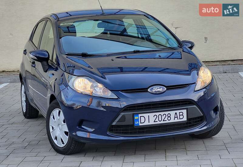 Хэтчбек Ford Fiesta 2011 в Стрые