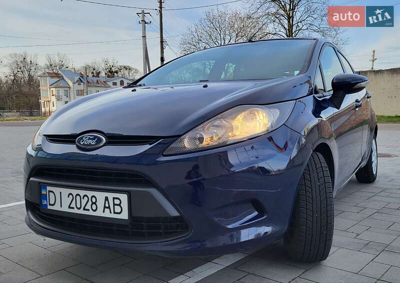 Хэтчбек Ford Fiesta 2011 в Стрые