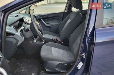 Хетчбек Ford Fiesta 2011 в 