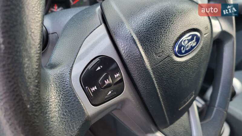 Хэтчбек Ford Fiesta 2011 в Стрые
