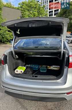 Седан Ford Fiesta 2014 в 