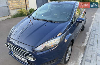 Хэтчбек Ford Fiesta 2013 в 