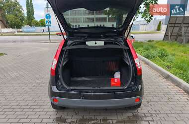 Хэтчбек Ford Fiesta 2008 в 