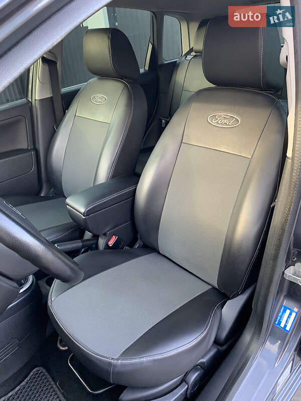 Хэтчбек Ford Fiesta 2007 в Первомайске