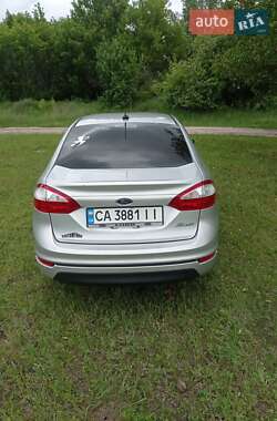 Седан Ford Fiesta 2019 в 
