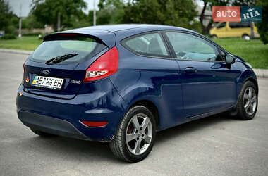 Хэтчбек Ford Fiesta 2008 в 