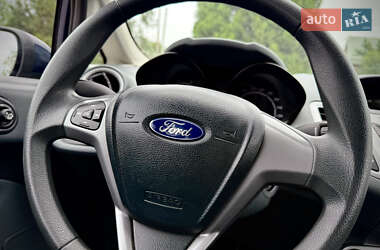 Хэтчбек Ford Fiesta 2008 в 