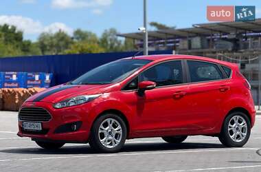 Хэтчбек Ford Fiesta 2014 в 