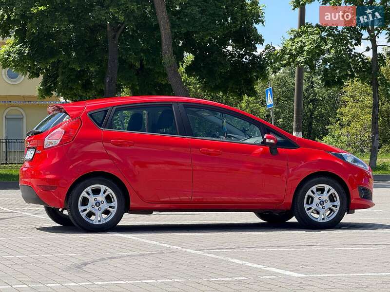 Хэтчбек Ford Fiesta 2014 в Коломые