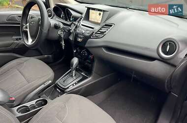 Хэтчбек Ford Fiesta 2019 в 