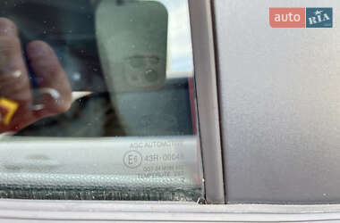 Хэтчбек Ford Fiesta 2012 в 