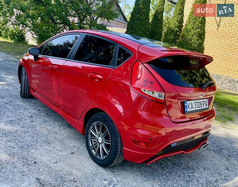 Хетчбек Ford Fiesta 2011 в Харкові