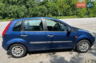 Хетчбек Ford Fiesta 2007 в 