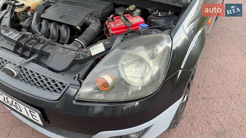 Хетчбек Ford Fiesta 2008 в Калуші