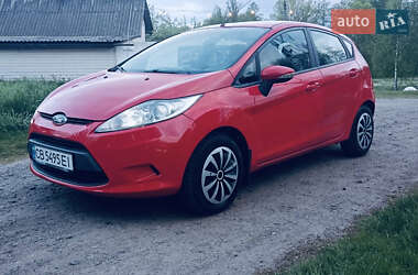 Хэтчбек Ford Fiesta 2010 в 