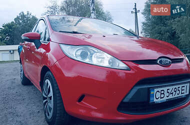 Хэтчбек Ford Fiesta 2010 в 