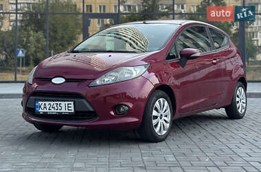 Хэтчбек Ford Fiesta 2010 в Днепре