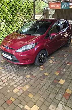 Хетчбек Ford Fiesta 2011 в 