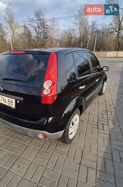 Хэтчбек Ford Fiesta 2008 в 