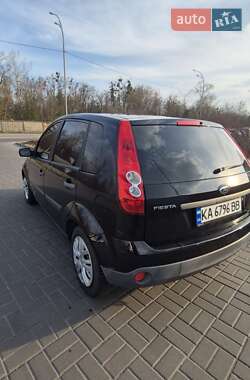 Хэтчбек Ford Fiesta 2008 в 