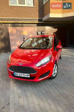 Седан Ford Fiesta 2015 в Хмельницком