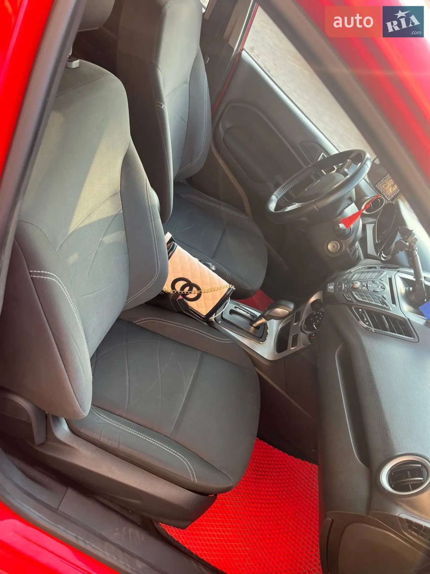 2015 Ford Fiesta - мініатюра 7
