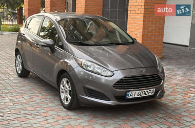 Хэтчбек Ford Fiesta 2014 в 