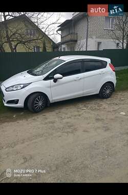 Хэтчбек Ford Fiesta 2013 в 