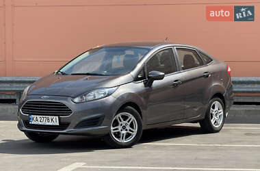 Седан Ford Fiesta 2017 в Киеве