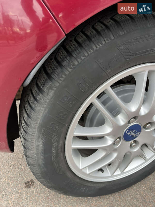 Хэтчбек Ford Fiesta 2011 в Житомире