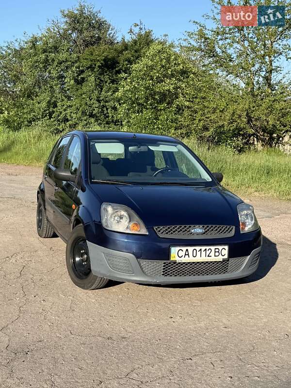 Хетчбек Ford Fiesta 2006 в Прилуках