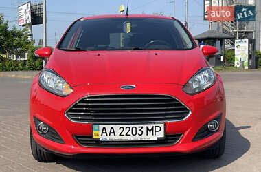 Хэтчбек Ford Fiesta 2014 в 
