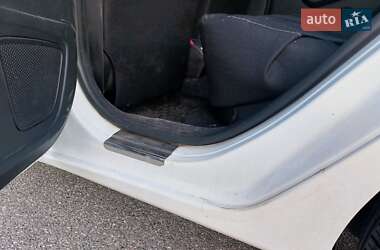 Хетчбек Ford Fiesta 2012 в Києві