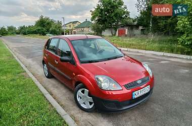Хэтчбек Ford Fiesta 2006 в Черкассах