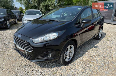 Седан Ford Fiesta 2017 в Коломые