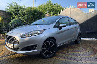 Хэтчбек Ford Fiesta 2019 в 