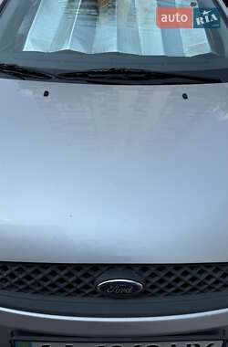 Хэтчбек Ford Fiesta 2008 в 